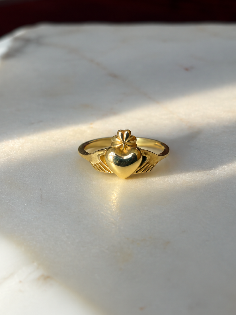 The Butler&Rose Claddagh Ring, in solid gold. 9ct yellow gold claddagh ring, with  shamrock crown.